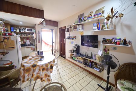 Casa de Condomínio para alugar com 1 quarto, 44m² em Setor Oeste, Goiânia