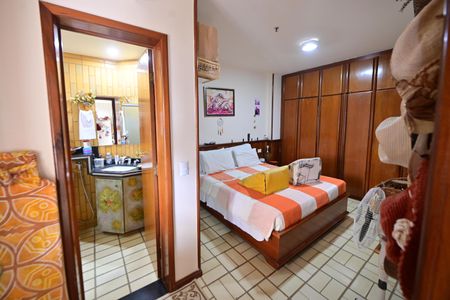Casa de Condomínio para alugar com 1 quarto, 44m² em Setor Oeste, Goiânia
