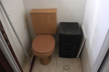 Apartamento à venda com 67m², 2 quartos e 1 vagaBanheiro da lavanderia