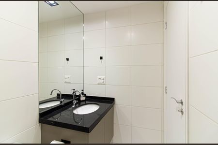 Apartamento para alugar com 32m², 1 quarto e sem vagaBanheiro da Suíte