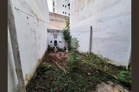 Casa à venda com 2 quartos, 177m² em Vila Mariana, São Paulo