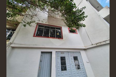 Casa à venda com 2 quartos, 177m² em Vila Mariana, São Paulo