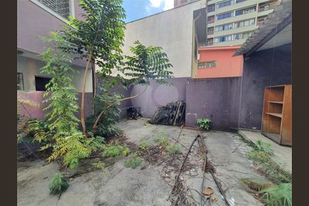 Casa à venda com 4 quartos, 218m² em Vila Mariana, São Paulo