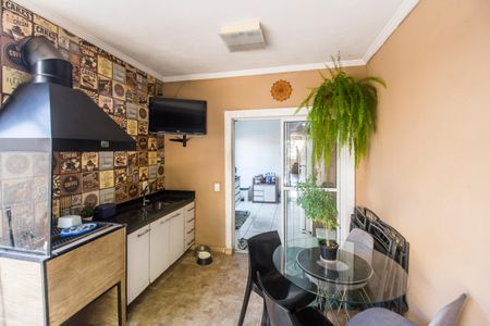 Casa à venda com 118m², 3 quartos e 1 vagaÁrea gourmet