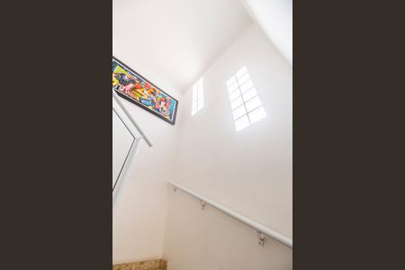 Casa à venda com 118m², 3 quartos e 1 vagaEscada