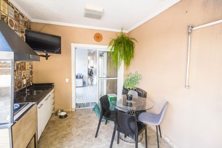 Casa à venda com 118m², 3 quartos e 1 vagaÁrea gourmet