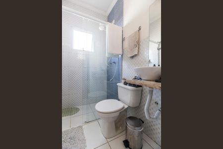 Casa à venda com 118m², 3 quartos e 1 vagaBanheiro 2