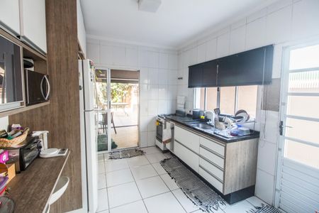Casa à venda com 118m², 3 quartos e 1 vagaCozinha