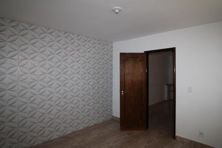 Quarto 1 de casa para alugar com 1 quarto, 45m² em Jardim Cachoeira, São Paulo