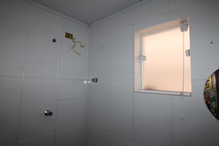Banheiro de casa para alugar com 1 quarto, 45m² em Jardim Cachoeira, São Paulo