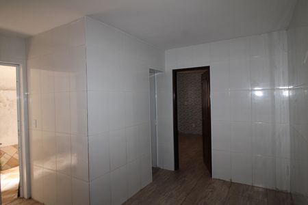 Sala / Cozinha de casa para alugar com 1 quarto, 45m² em Jardim Cachoeira, São Paulo