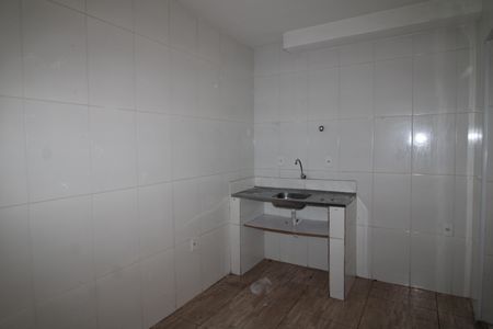Sala / Cozinha de casa para alugar com 1 quarto, 45m² em Jardim Cachoeira, São Paulo