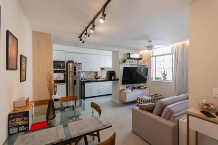 Sala de apartamento à venda com 2 quartos, 70m² em Vila Isabel, Rio de Janeiro
