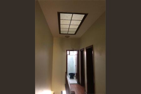 Casa à venda com 118m², 3 quartos e 2 vagas