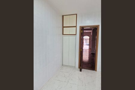 Casa à venda com 118m², 3 quartos e 2 vagas