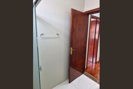 Casa à venda com 118m², 3 quartos e 2 vagas