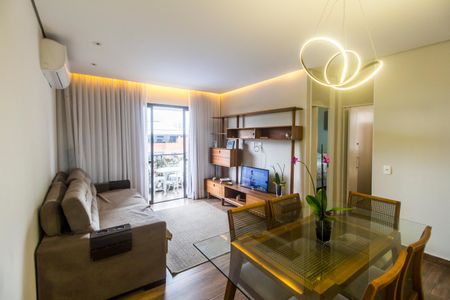 Sala de apartamento para alugar com 3 quartos, 74m² em Alphaville Industrial, Barueri