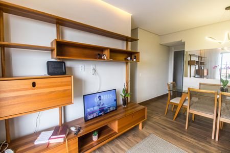 Sala de apartamento para alugar com 3 quartos, 74m² em Alphaville Industrial, Barueri