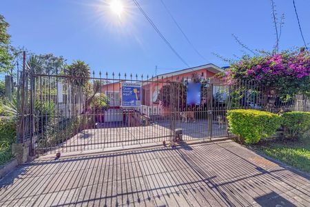 Casa à venda com 120m², 3 quartos e 2 vagasFachada