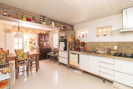 Casa à venda com 120m², 3 quartos e 2 vagasCozinha