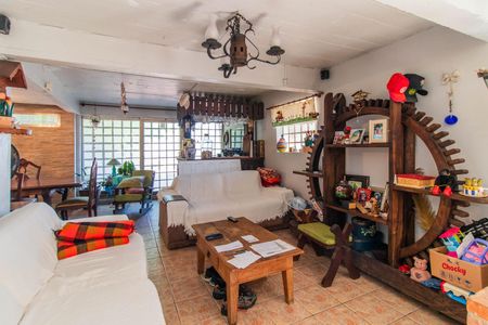 Casa à venda com 120m², 3 quartos e 2 vagasSala