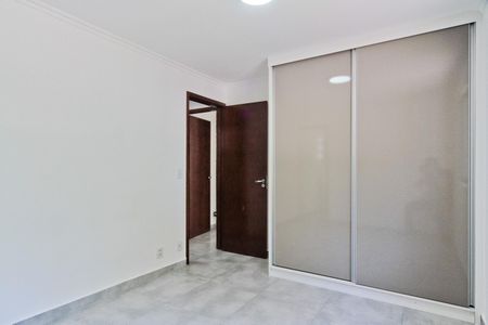 Quarto 1 de apartamento para alugar com 2 quartos, 69m² em Jardim Iris, São Paulo