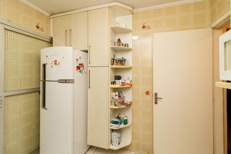 Apartamento à venda com 75m², 2 quartos e 2 vagas Apartamento à venda com 75m², 2 quartos e 2 vagasCozinha