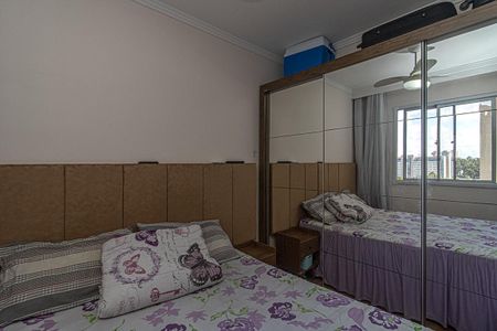 Quarto 1 de apartamento para alugar com 2 quartos, 34m² em Parque Fongaro, São Paulo