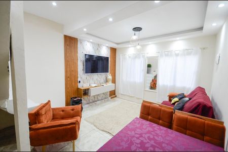 Sala de casa à venda com 2 quartos, 50m² em Imperial de São Cristóvão, Rio de Janeiro