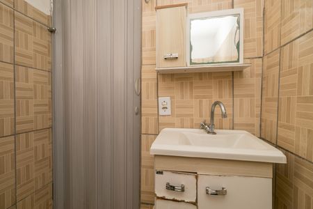 Banheiro de casa para alugar com 1 quarto, 28m² em Aricanduva, São Paulo