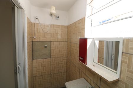 Banheiro de casa para alugar com 1 quarto, 28m² em Aricanduva, São Paulo