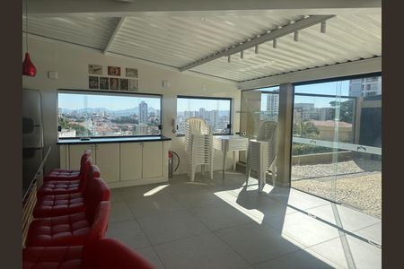 Apartamento para alugar com 80m², 2 quartos e 2 vagasVista