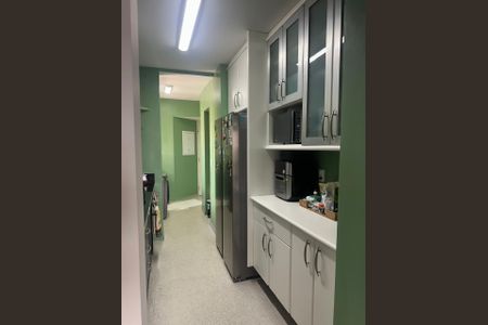 Apartamento para alugar com 80m², 2 quartos e 2 vagasCozinha