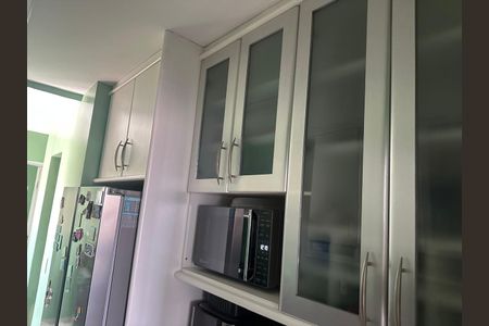 Apartamento para alugar com 80m², 2 quartos e 2 vagasCozinha