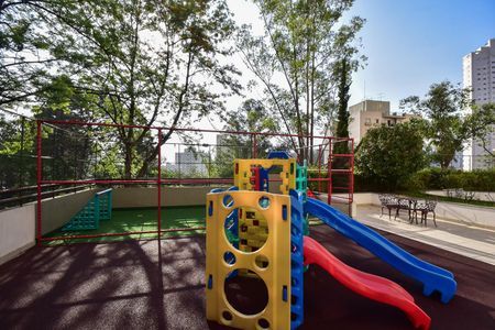 Apartamento para alugar com 70m², 3 quartos e 1 vagaPlayground