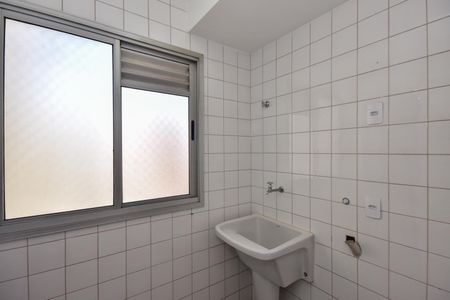 Apartamento para alugar com 70m², 3 quartos e 1 vagaÁrea de Serviço