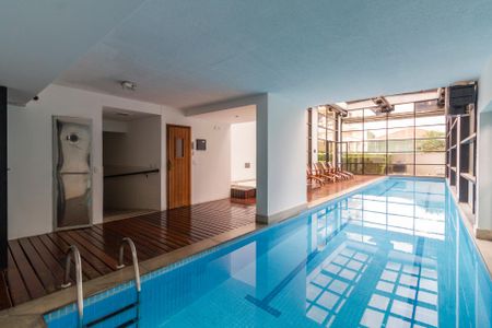 Apartamento à venda com 41m², 1 quarto e 1 vagaÁrea comum - Piscina