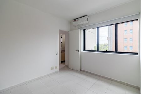 Apartamento à venda com 41m², 1 quarto e 1 vagaQuarto