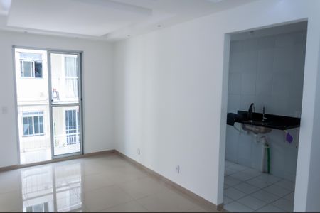 Sala de apartamento para alugar com 3 quartos, 56m² em Irajá, Rio de Janeiro