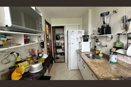Apartamento para alugar com 80m², 2 quartos e 1 vaga Apartamento para alugar com 80m², 2 quartos e 1 vagaCozinha