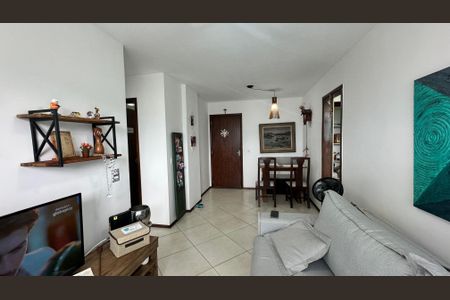 Sala de apartamento para alugar com 2 quartos, 80m² em Recreio dos Bandeirantes, Rio de Janeiro