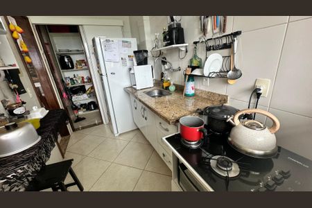 Apartamento para alugar com 80m², 2 quartos e 1 vaga Apartamento para alugar com 80m², 2 quartos e 1 vagaCozinha