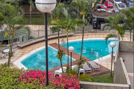 Apartamento para alugar com 199m², 4 quartos e 2 vagasÁrea comum - Piscina