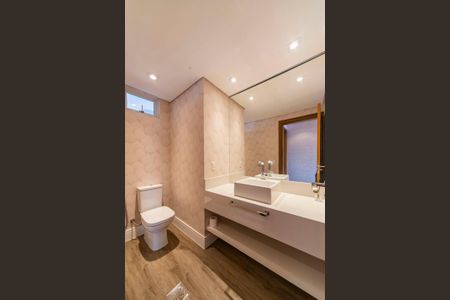 Apartamento para alugar com 199m², 4 quartos e 2 vagasLavabo