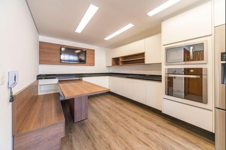 Apartamento para alugar com 199m², 4 quartos e 2 vagasCozinha