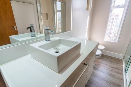 Apartamento para alugar com 199m², 4 quartos e 2 vagasBanheiro do Quarto 4