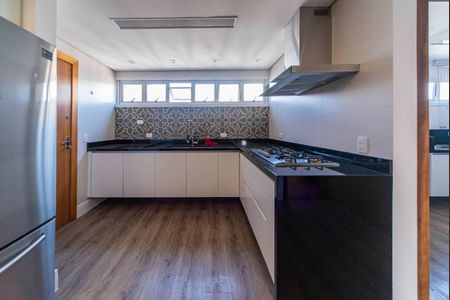 Apartamento para alugar com 199m², 4 quartos e 2 vagasCozinha