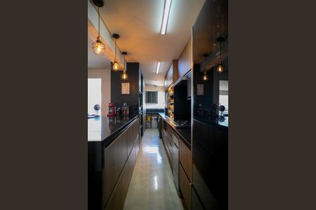 Apartamento à venda com 94m², 2 quartos e 2 vagasCozinha