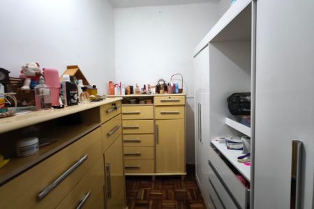 Casa à venda com 191m², 3 quartos e 7 vagas Casa à venda com 191m², 3 quartos e 7 vagasQuarto 2