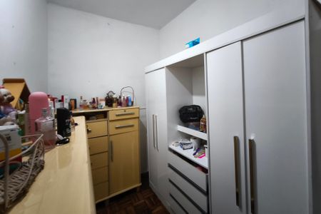 Casa à venda com 191m², 3 quartos e 7 vagas Casa à venda com 191m², 3 quartos e 7 vagasQuarto 2